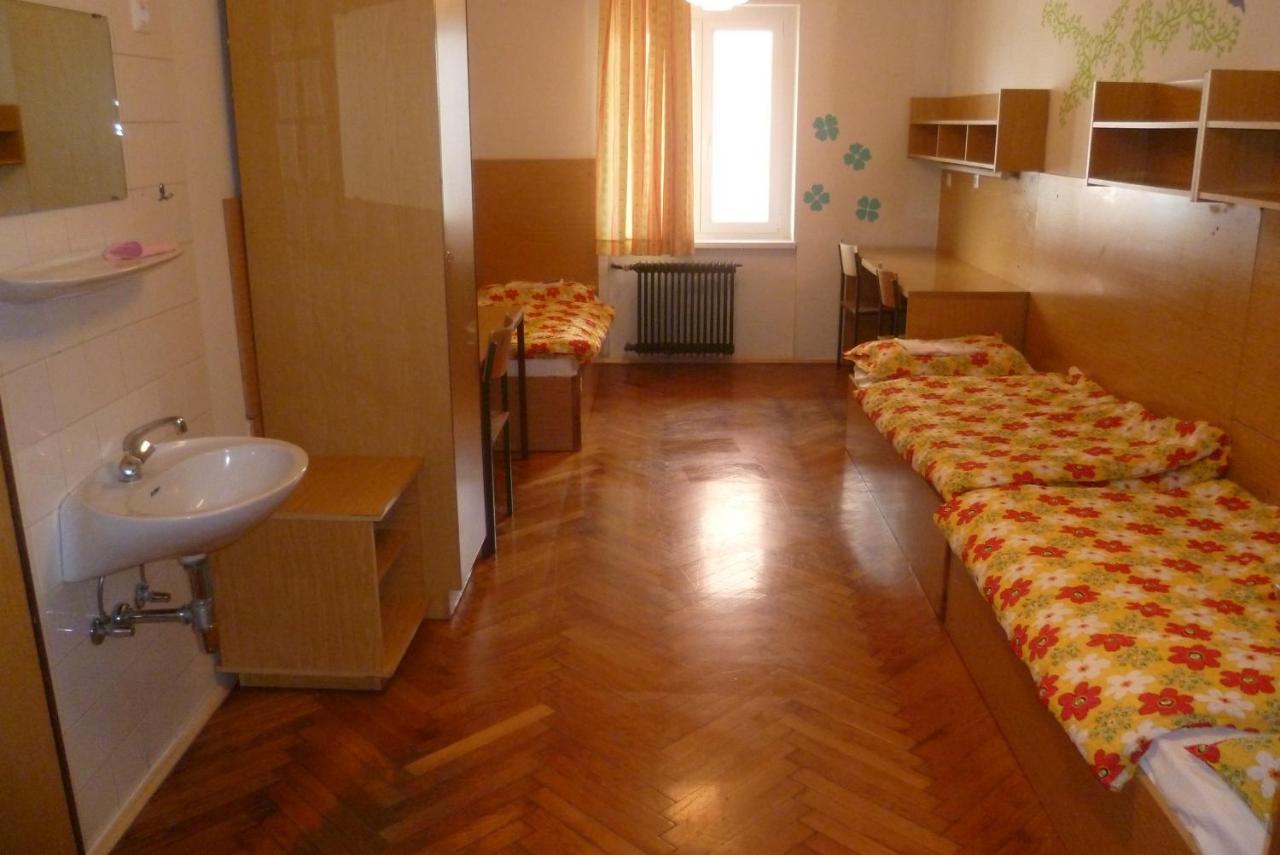Hostel Tabor Ljubljana Oda fotoğraf